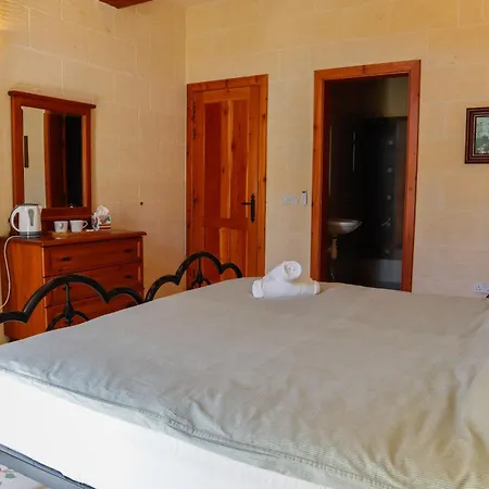 Rosehill Pensionat Xagħra