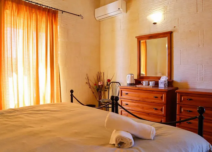 Rosehill Pensión 4*